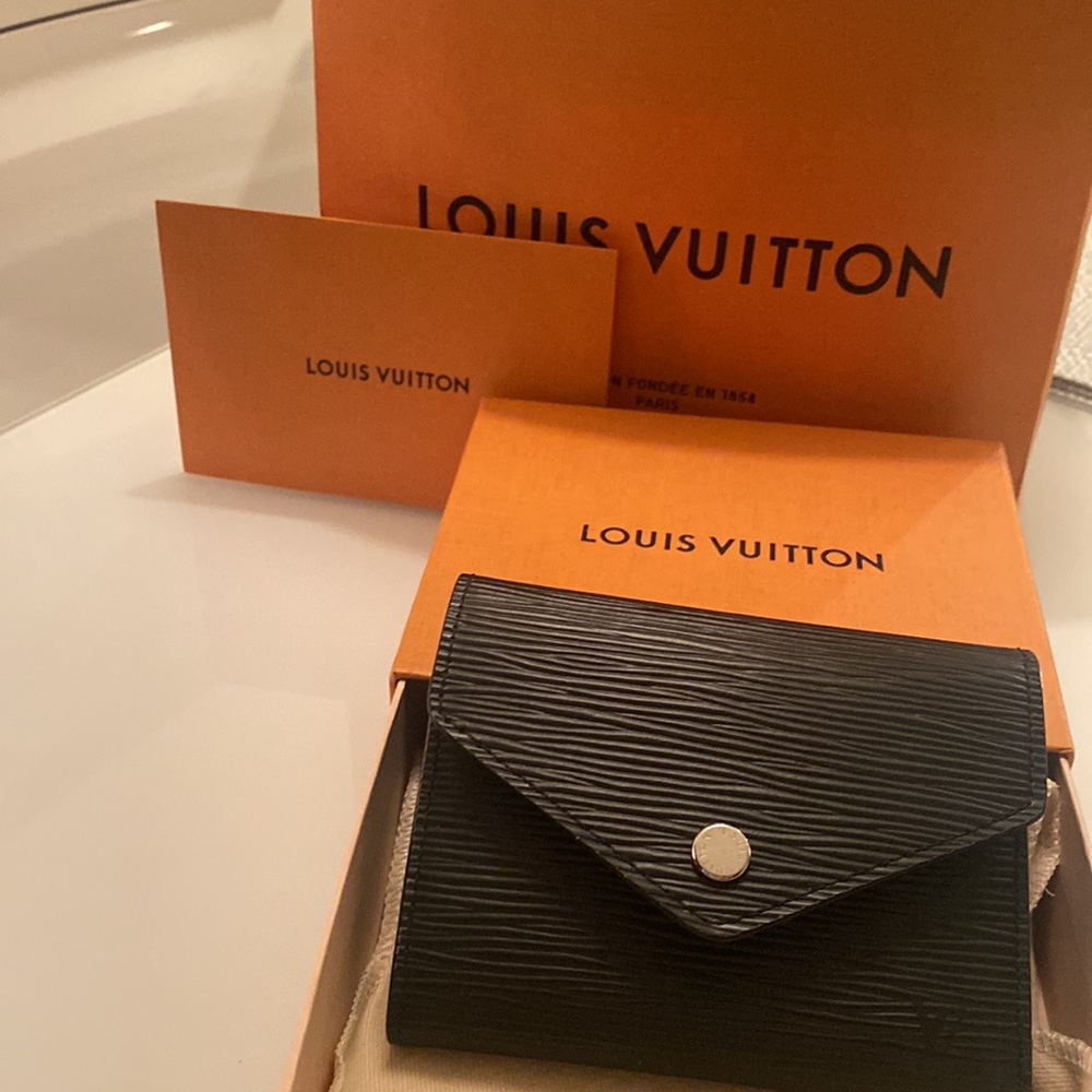 Louis Vuitton Black Epi Leather Victorine Wallet
